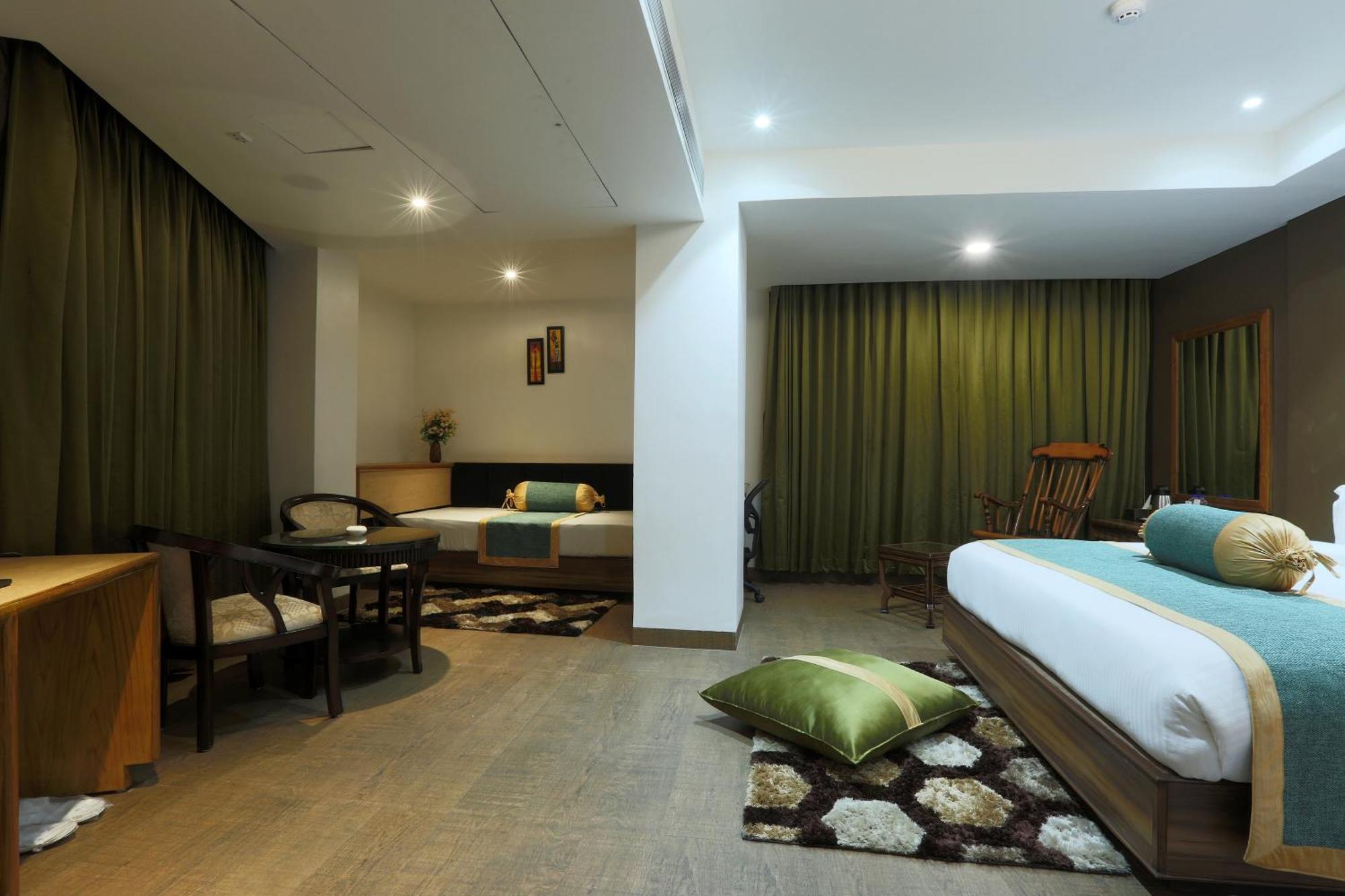 Hotel Prithvi Palace Igi Airport Delhi New Delhi Buitenkant foto