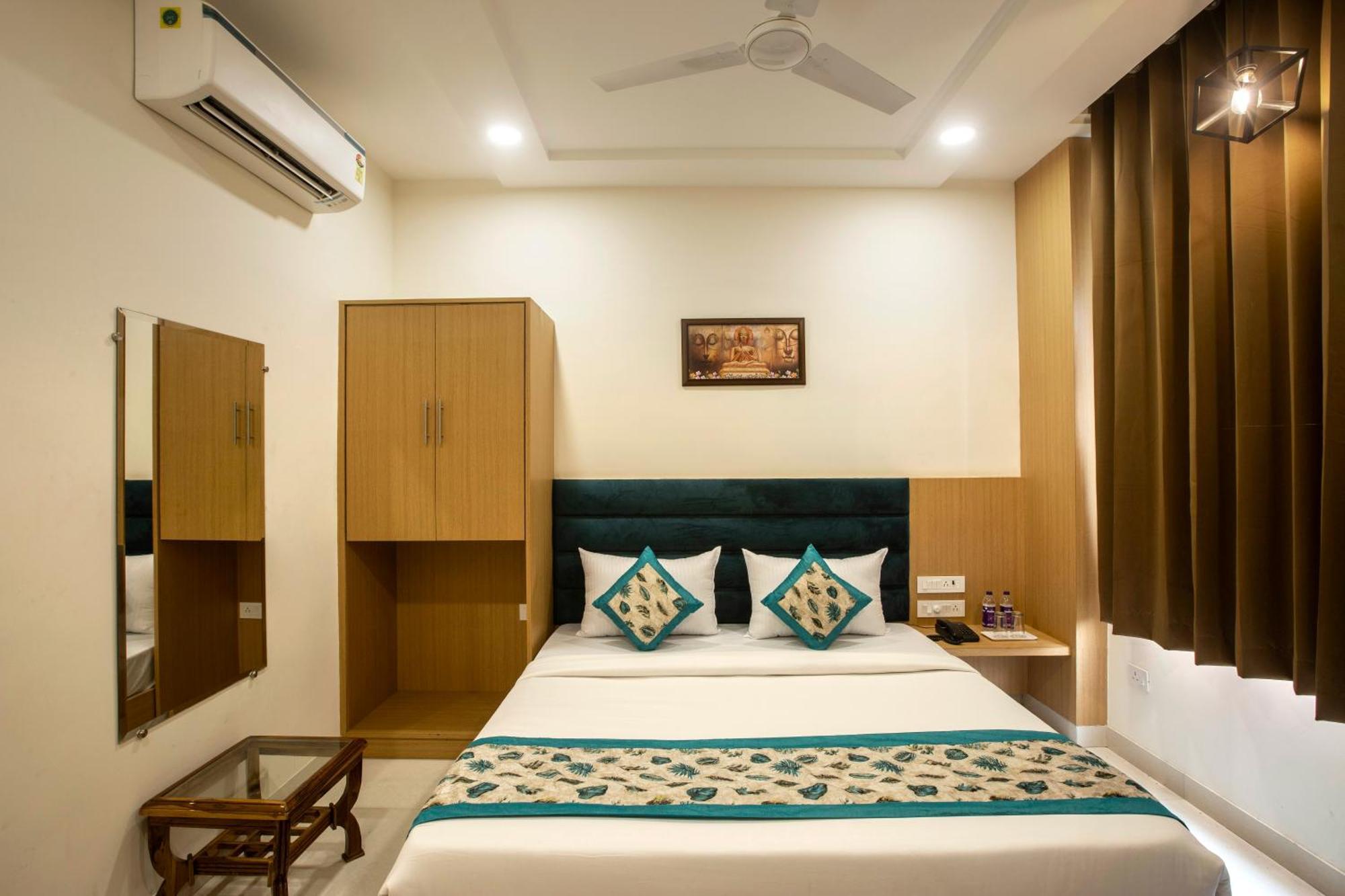 Hotel Prithvi Palace Igi Airport Delhi New Delhi Buitenkant foto