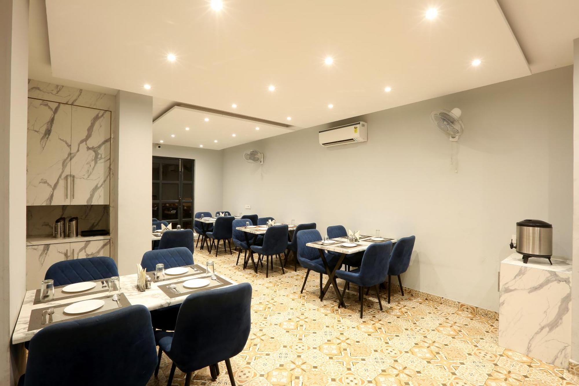 Hotel Prithvi Palace Igi Airport Delhi New Delhi Buitenkant foto