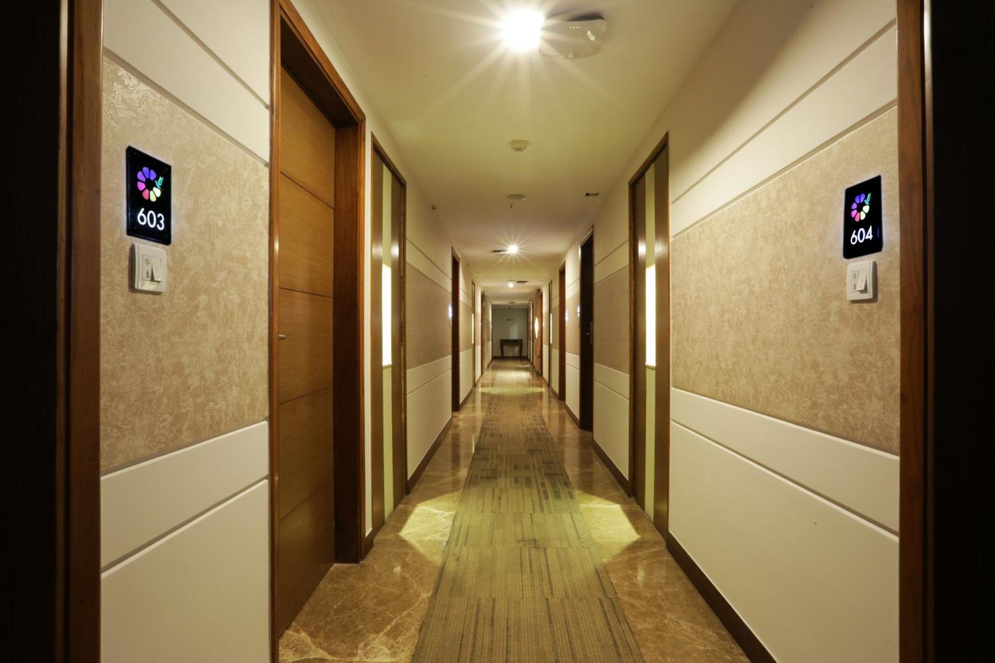Hotel Prithvi Palace Igi Airport Delhi New Delhi Buitenkant foto