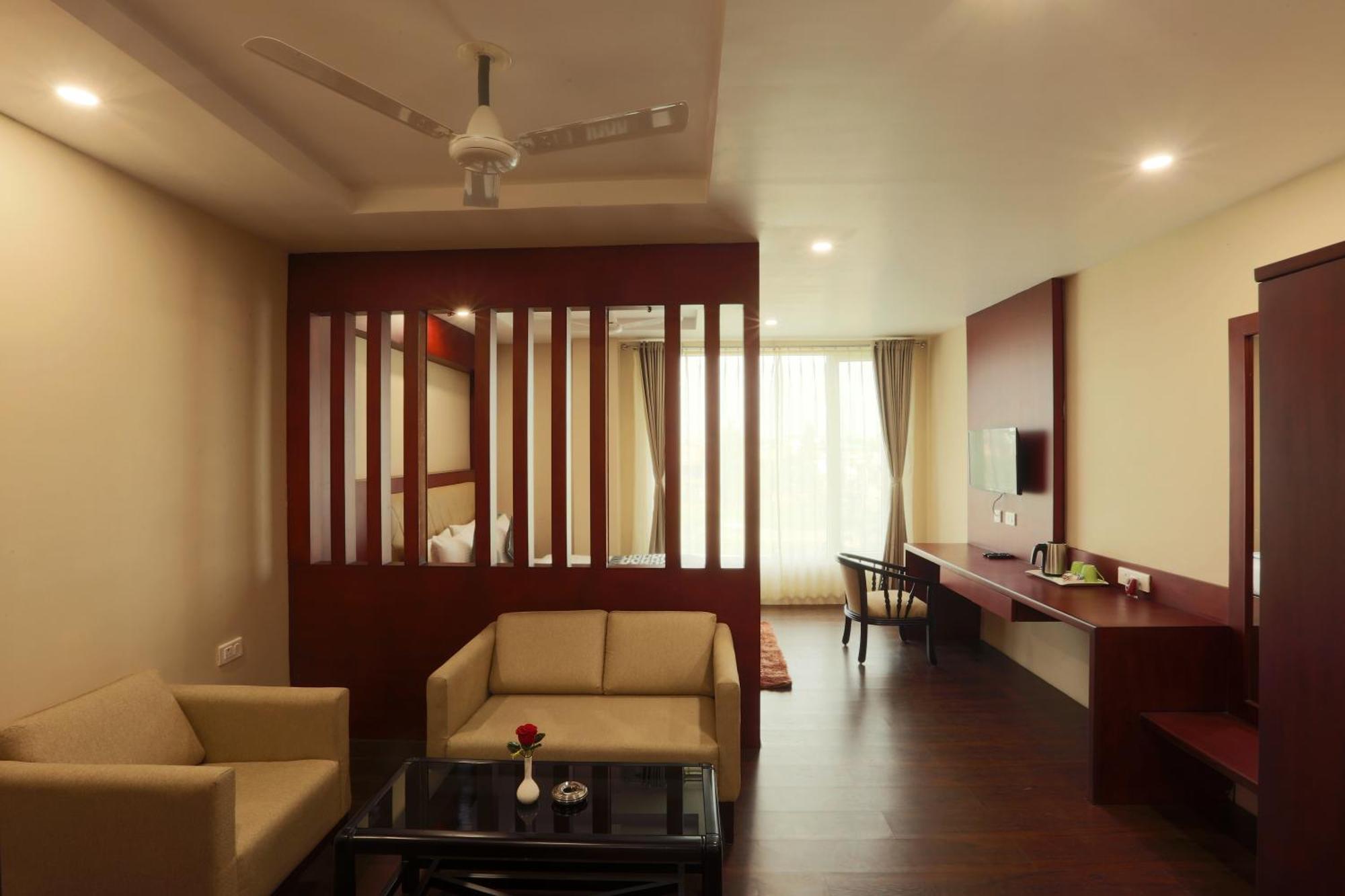 Hotel Prithvi Palace Igi Airport Delhi New Delhi Buitenkant foto